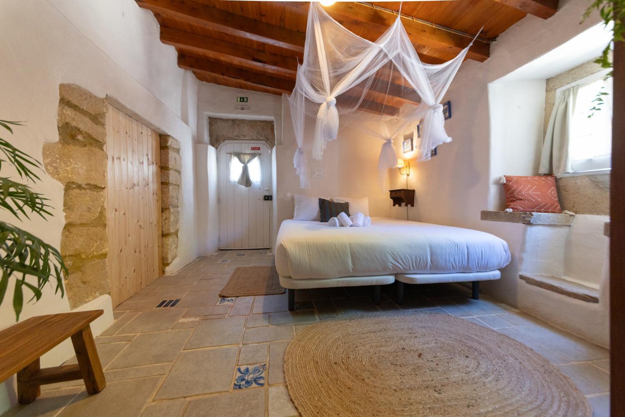 Alma Do Paco Bed & Breakfast Santo Isidoro Exterior photo